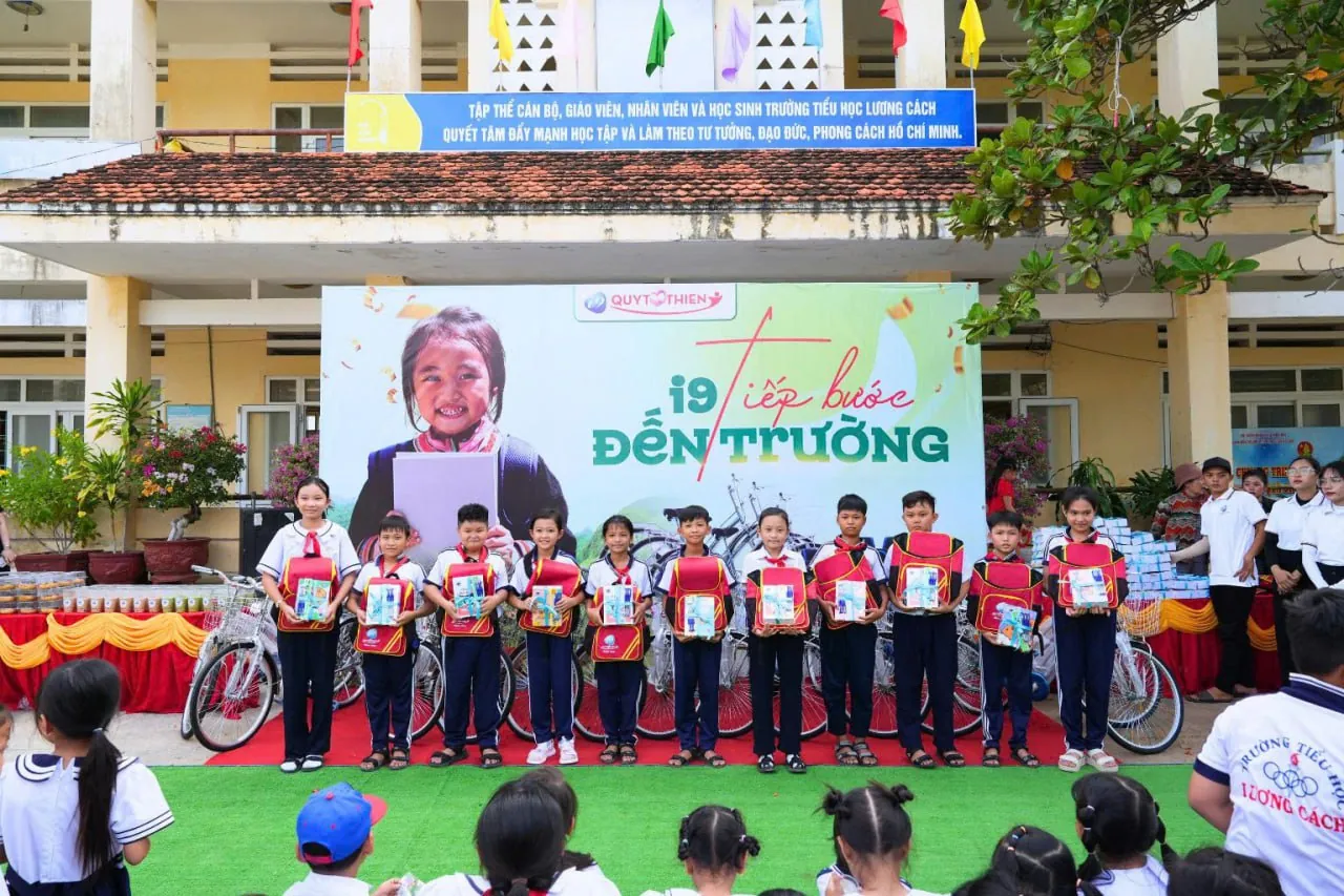 Biểu tượng giá trị cốt lõi: an toàn và minh bạch